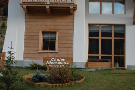 Eingang Chalet Monteneve in Livigno